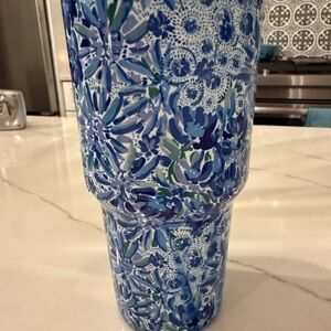 Lilly Pulitzer 30 Oz Insulated Tumbler